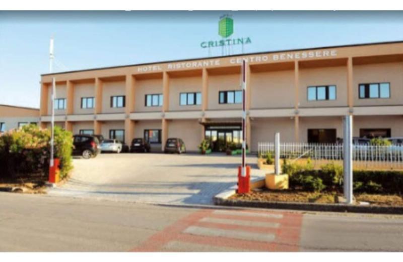 Hotel Cristina Rocca San Giovanni Ngoại thất bức ảnh