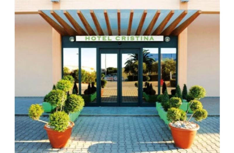 Hotel Cristina Rocca San Giovanni Ngoại thất bức ảnh