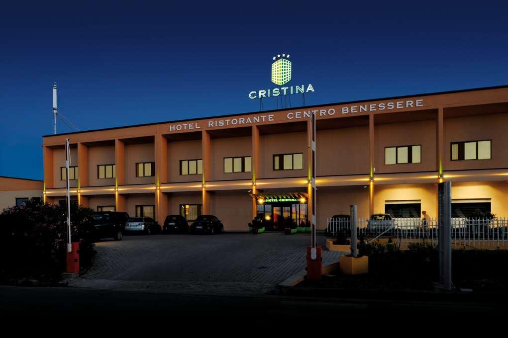 Hotel Cristina Rocca San Giovanni Ngoại thất bức ảnh